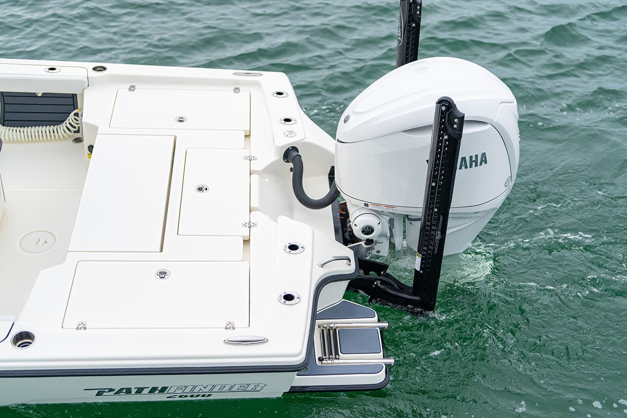 Aft End of Pathfinder 2600 TRS.