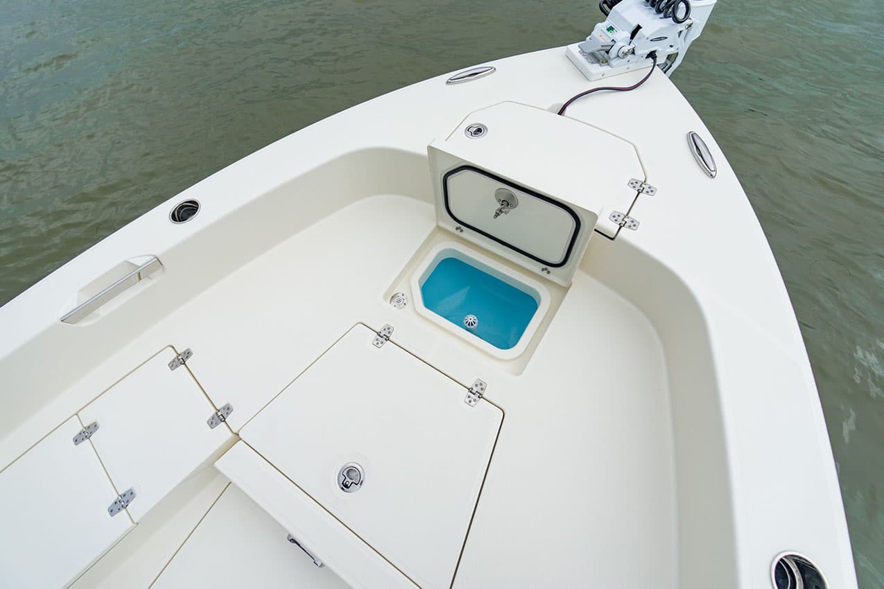 Bow Pitchwell on Pathfinder 2600 TRS.