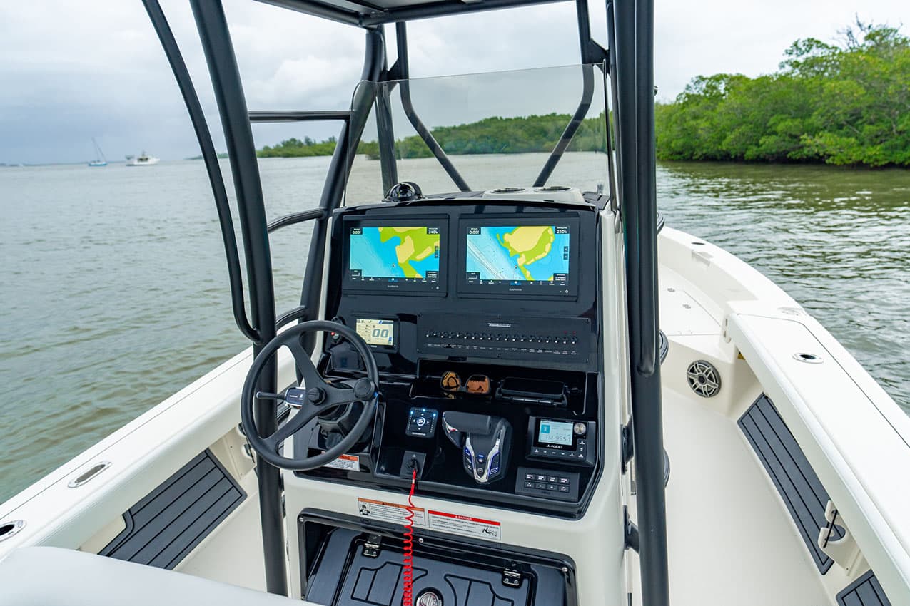 Helm of Pathfinder 2600 TRS.