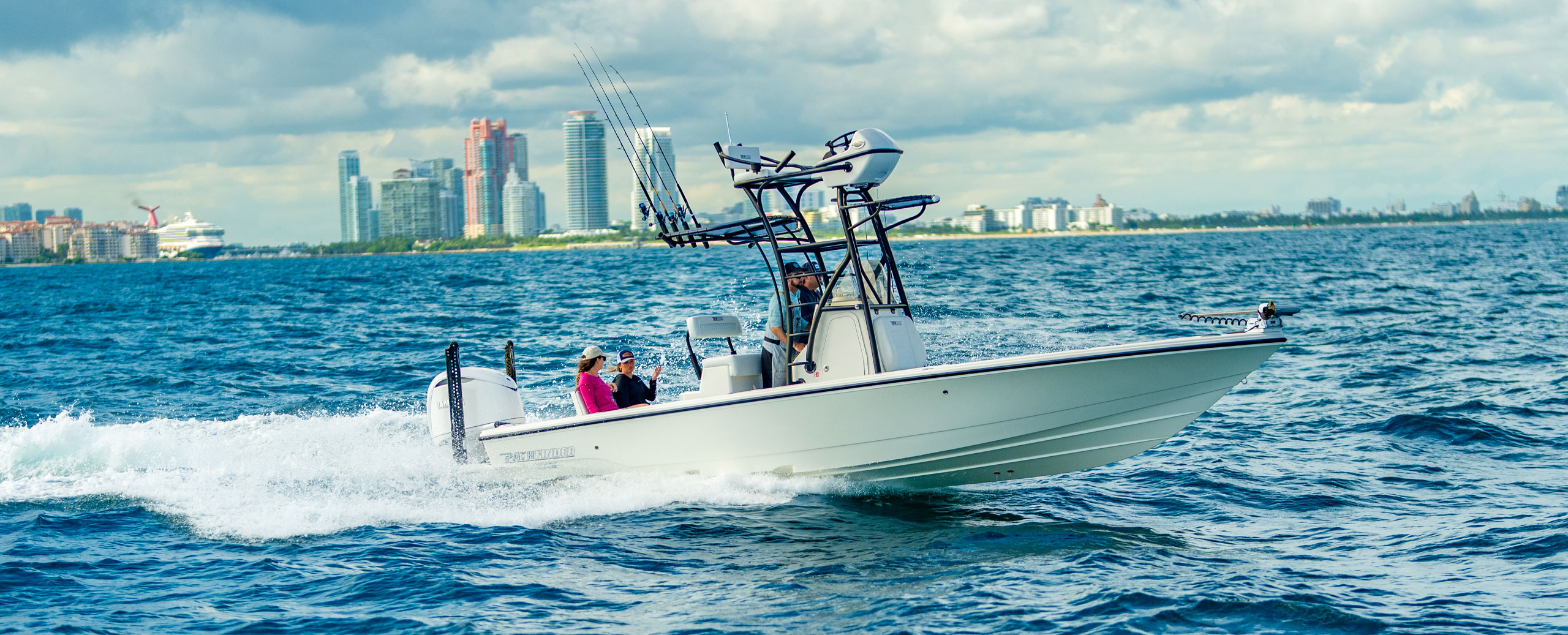 Pathfinder 2600 TRS Running Offshore.