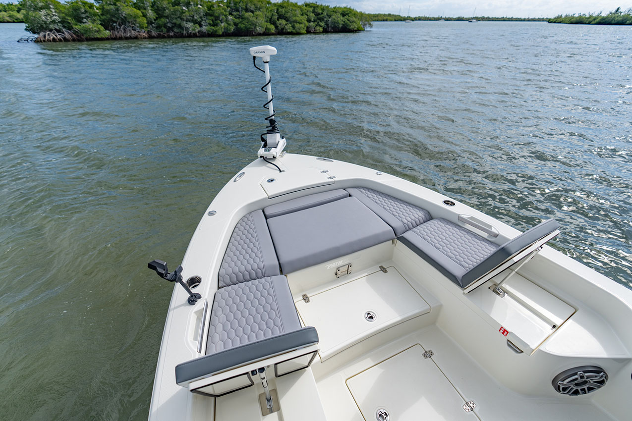 Pathfinder 2800 Hybrid bow cushions.