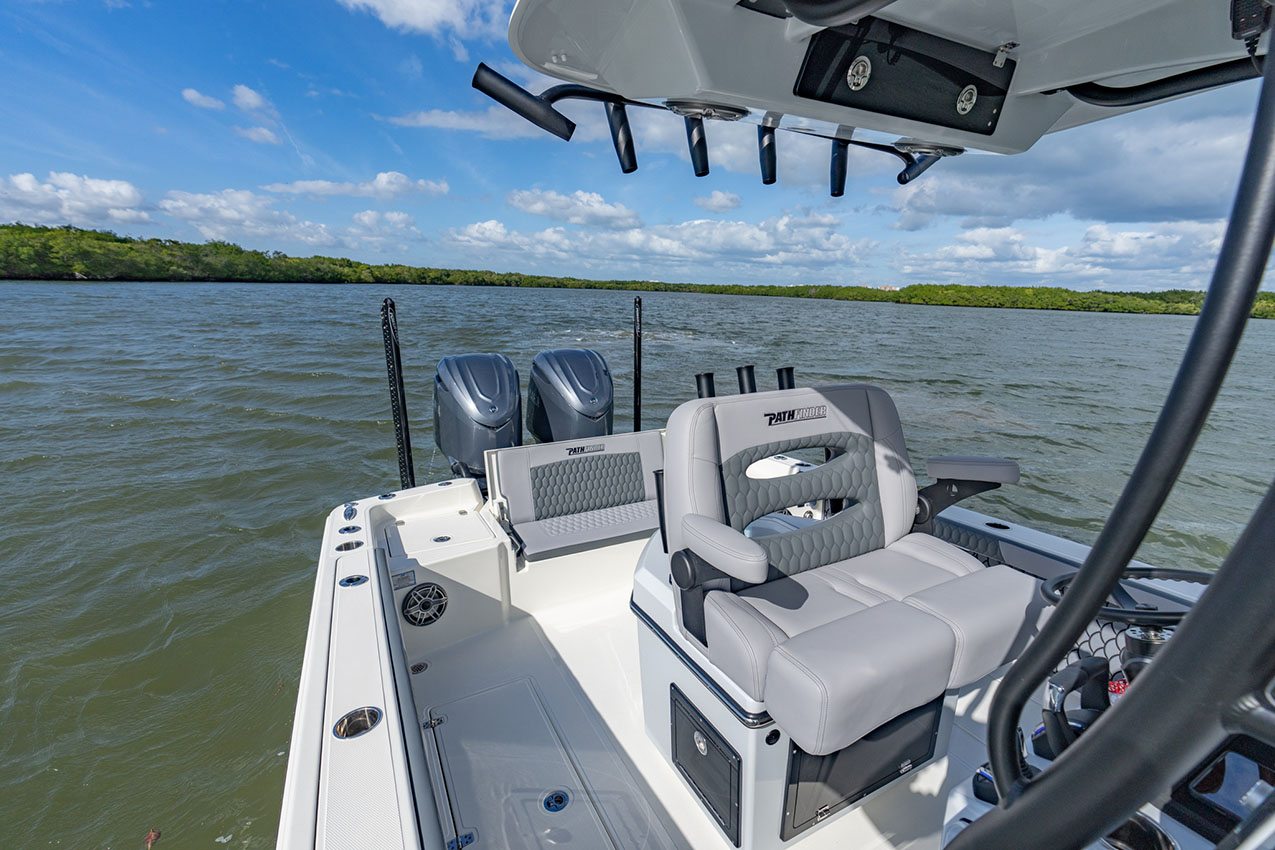 Pathfinder 2800 Hybrid helm seat looking back.