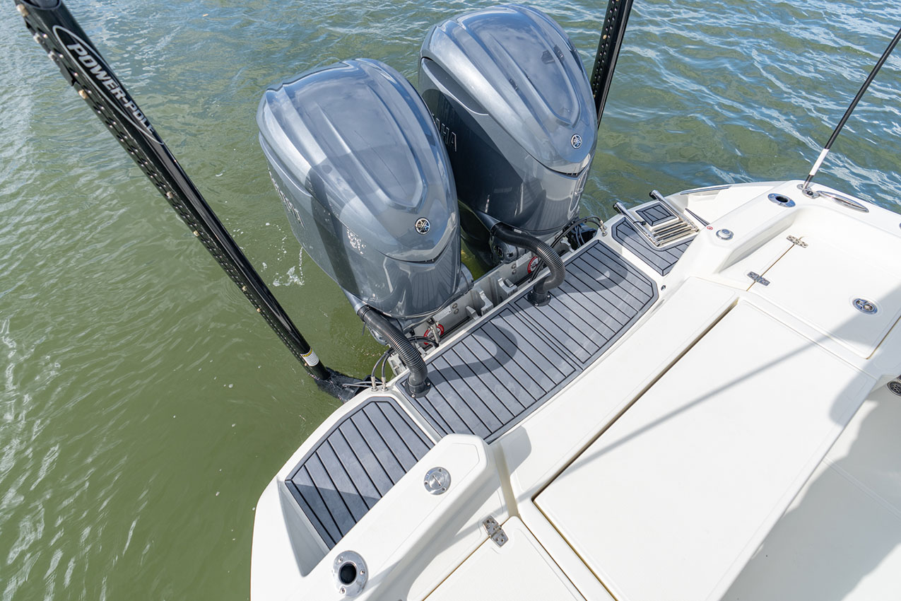 Pathfinder 2800 Hybrid swim platform.