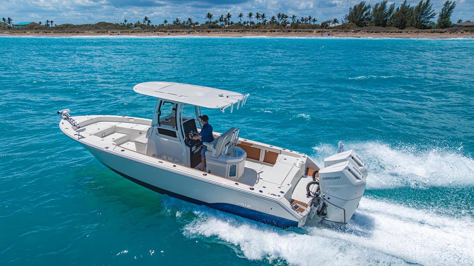 Pathfinder 2800 Hybrid running.