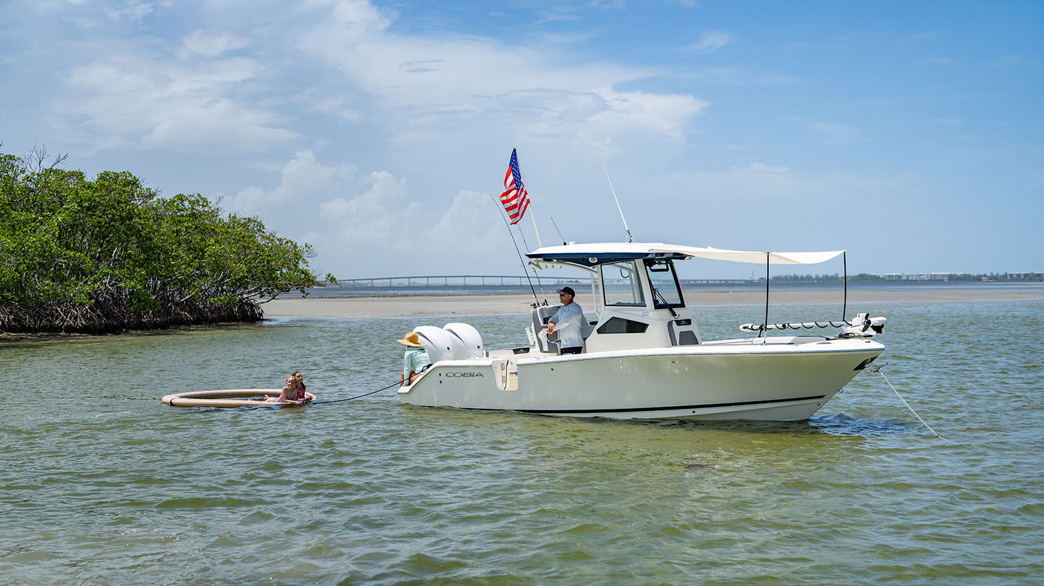 Cobia Boats 245 center console 24-foot sandbar boat.