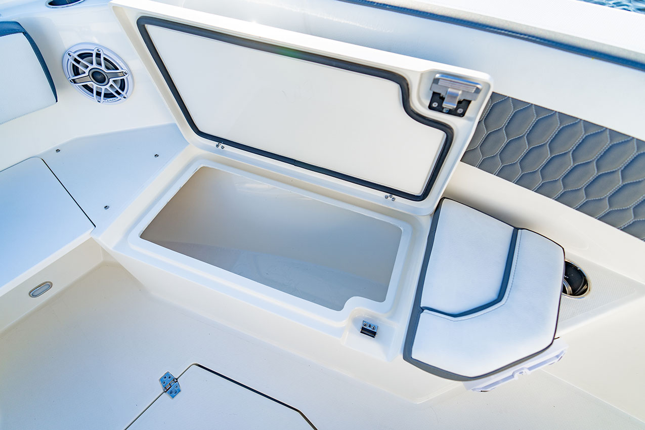 Cobia 245 CC Bow Storage