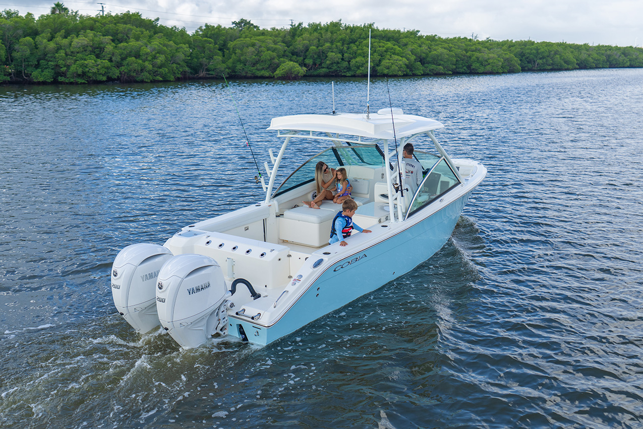 Discover the Cobia 280 DC, built for family adventures with a smooth ride, ample space, and thoughtful comforts.